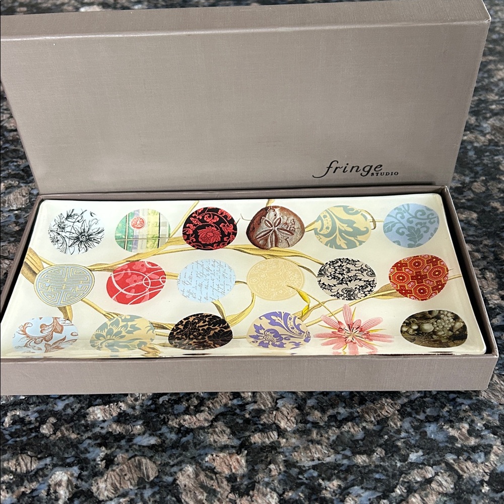 FRINGE STUDIO RECTANGULAR DOT GLASS TRINKE TJEWELRY DISH TRAY 9X4.5 NWT